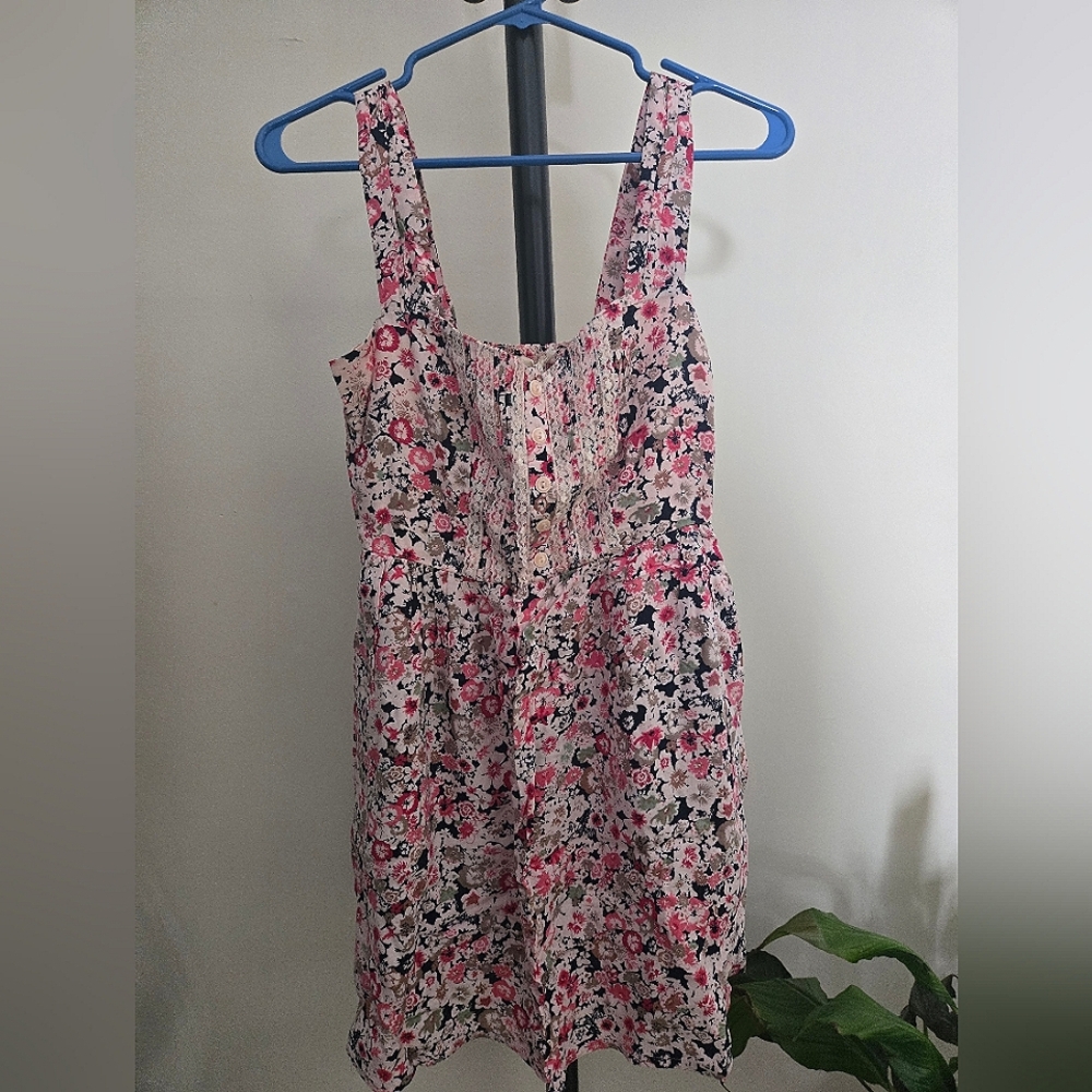Boutique Sleeveless Short Floral Print Dress 💲BUNDLE AND SAVE BIG💲